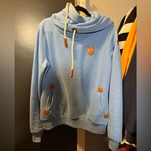 Medium Wanakome light blue hoodie